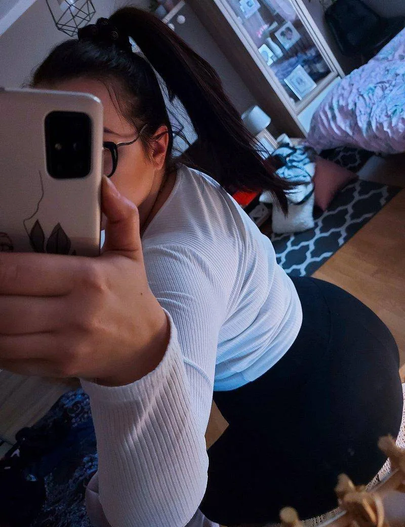 Kvinna_Lovis